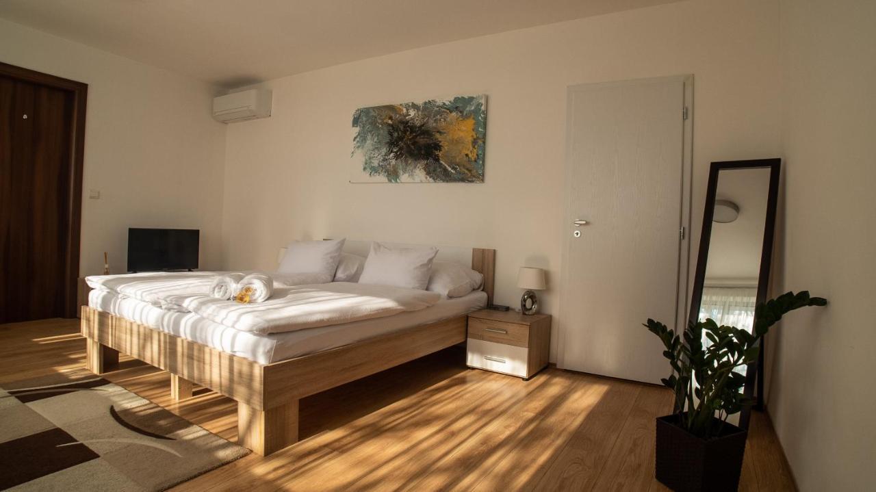 River View Residence Братислава Екстериор снимка